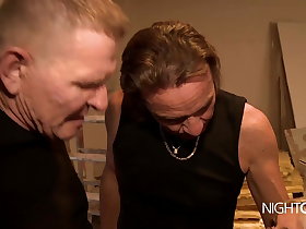 2 Freunde ficken go the way of all flesh Nachbarin, deutscher Porno