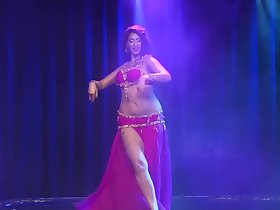 Curvy Muslim Arab Vitals Dancer